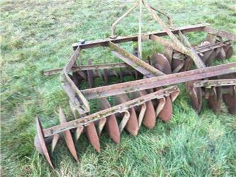  Dusc Harrows - Tractor mounted £390 plus vat £468