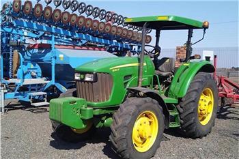 John Deere 5082E Cab