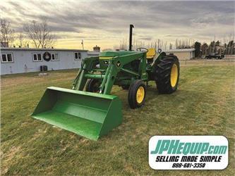 John Deere 2140 Tractor