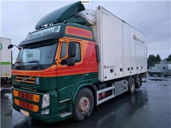 Volvo FM 420 6x2 Thermo truck with Bussbygg cabinet and 