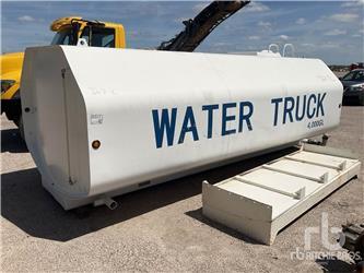  GLOBAL 4000 gal Water Truck