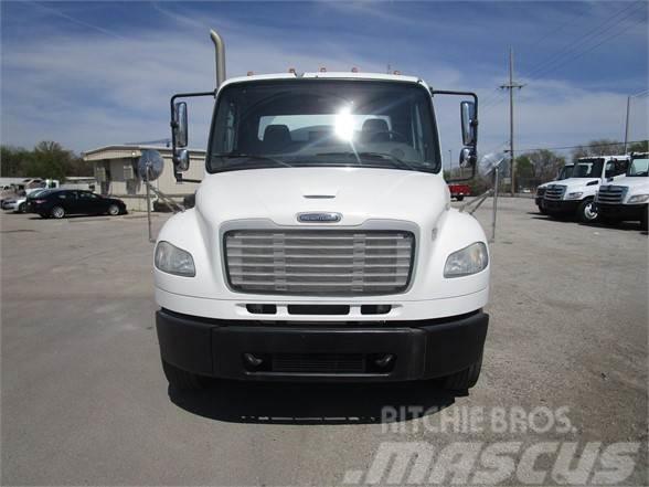 Freightliner BUSINESS CLASS M2 106 Slamsugere