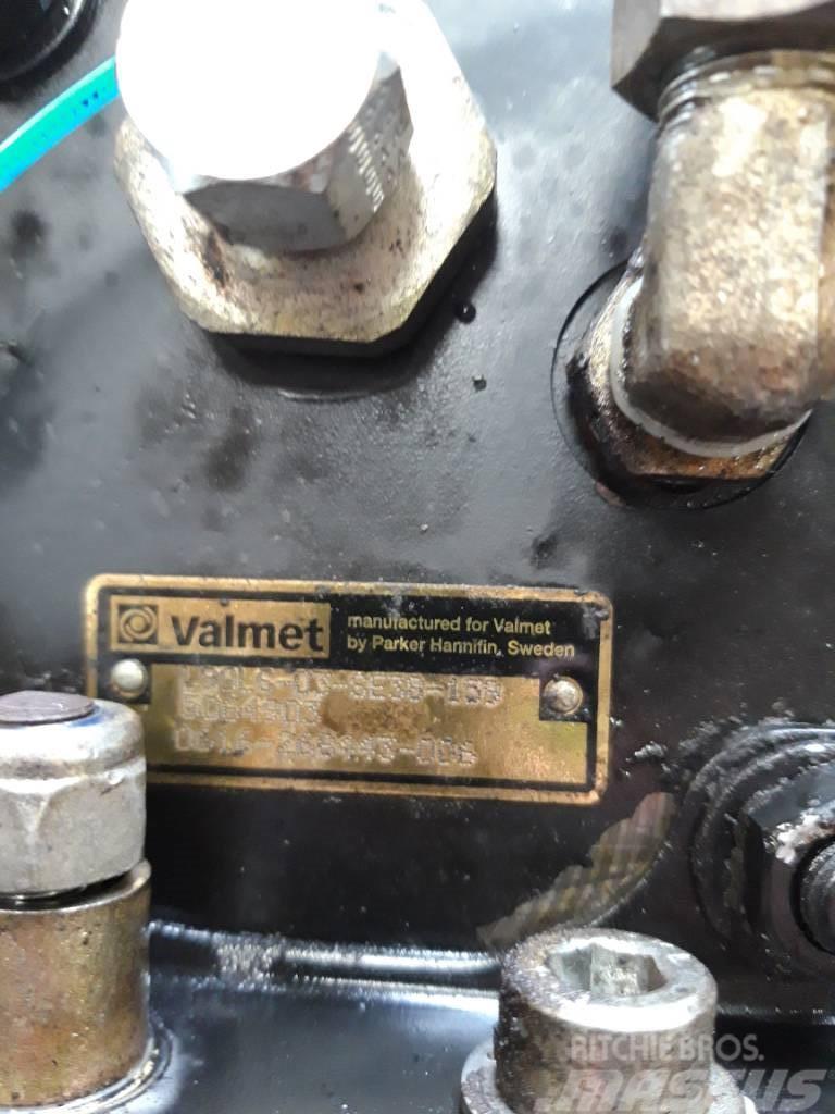 Valmet 901.3 CHASSIS VALVE BANK Hydraulikk