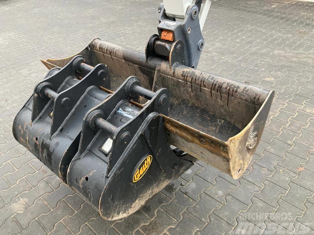 Geith buckets With Tefra coupler Takeuchi TB260 6-8 Ton Skuffer