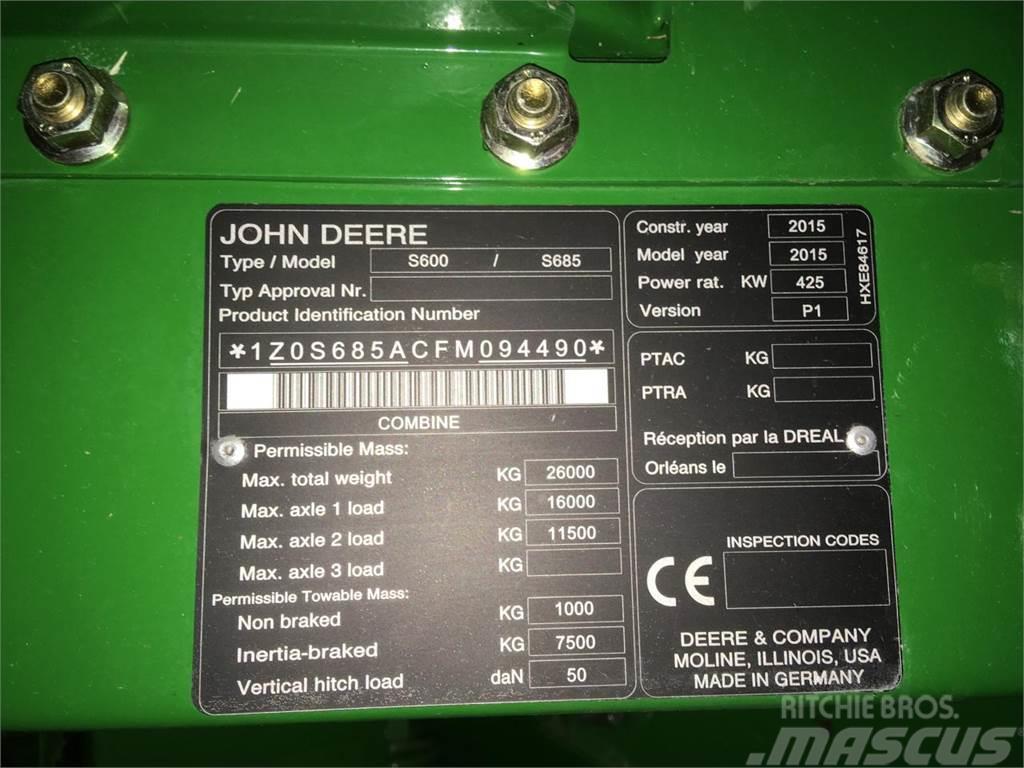 John Deere S685 Skurtreskere