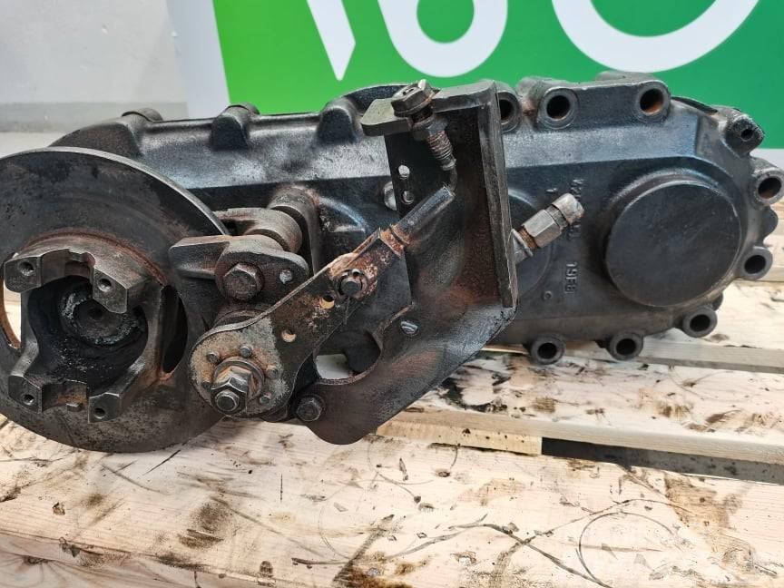 New Holland LM 1740 {Spicer 87530825} intermediate gearbox Girkasse