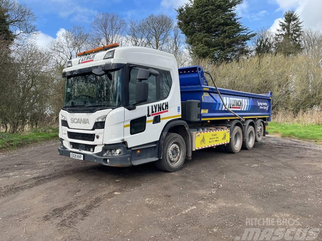Scania L360 LOW ENTRY TIPPER LORRY Tippbil