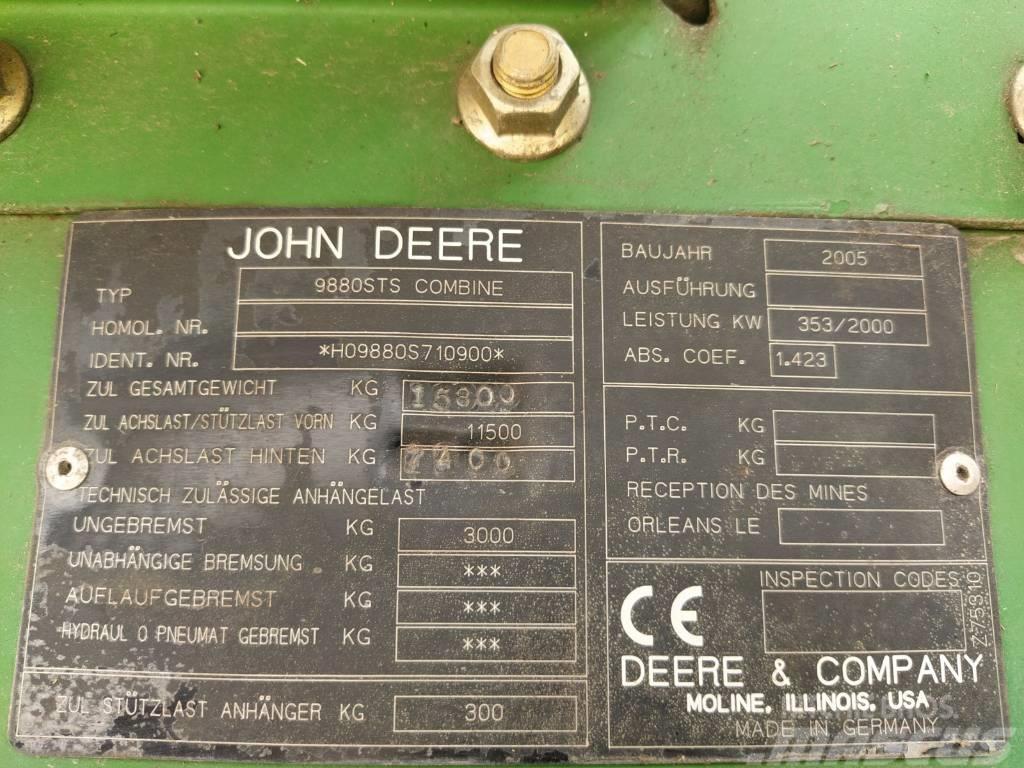 John Deere 9880 i STS Skurtreskere