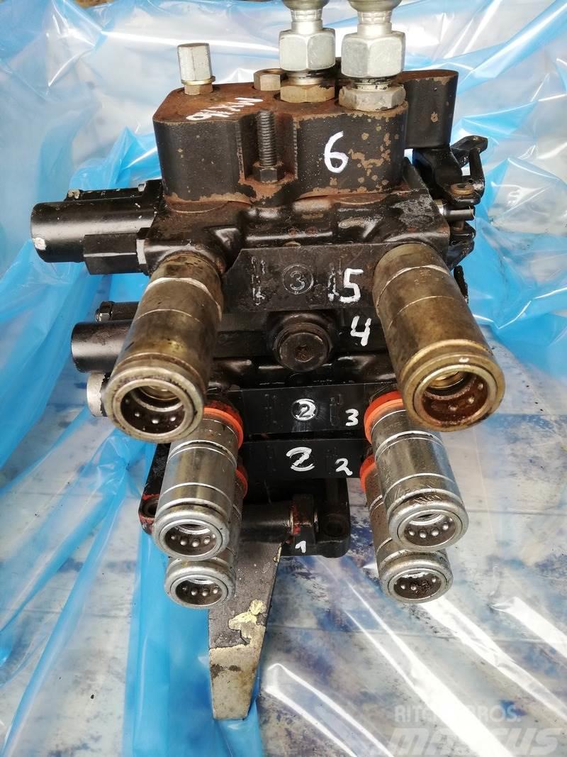Case IH MX110 Power Beyond valve Hydraulikk