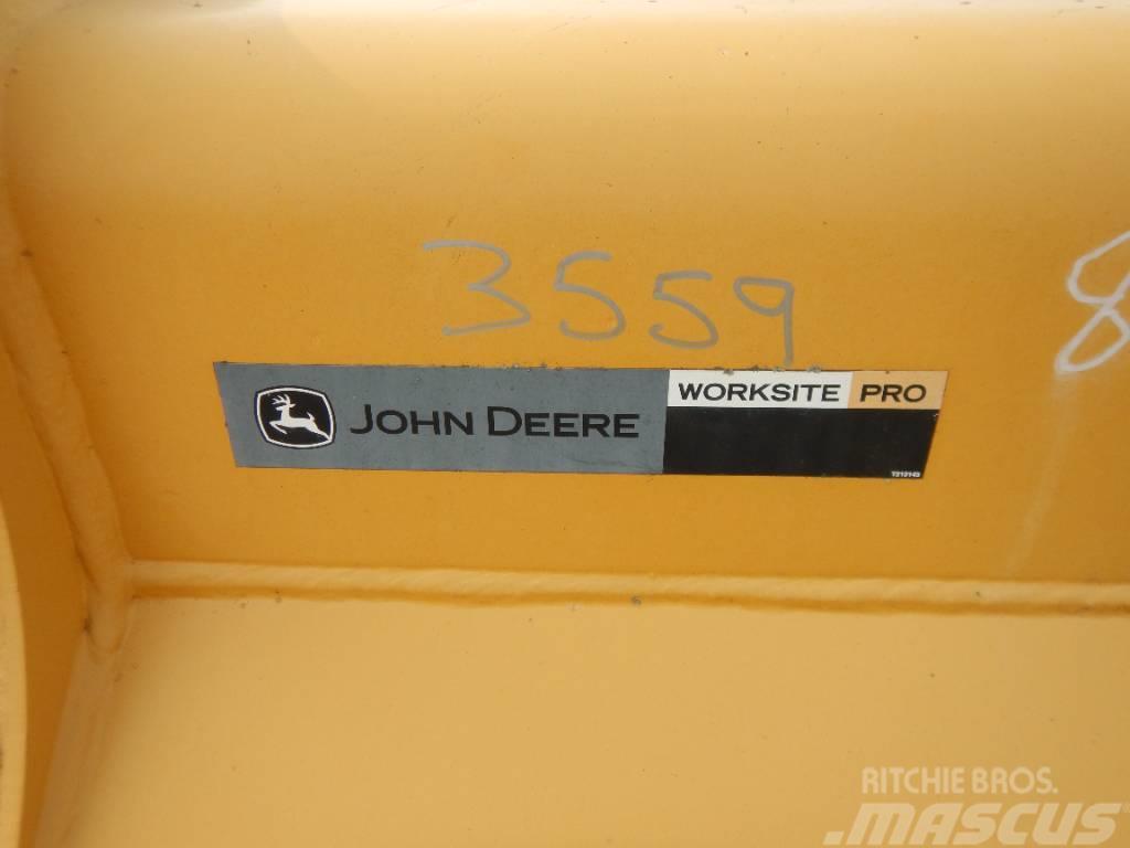 John Deere AT340424 Skuffer