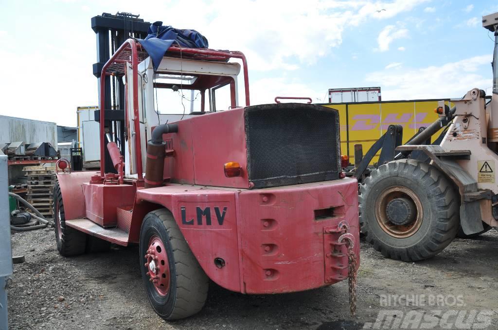 LMV 1240 Diesel Trucker