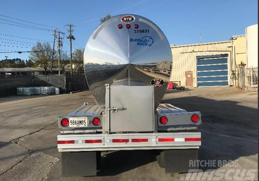 Hytec QT-4498 5200 Gallon Sugar Tank Trailer Andre hengere