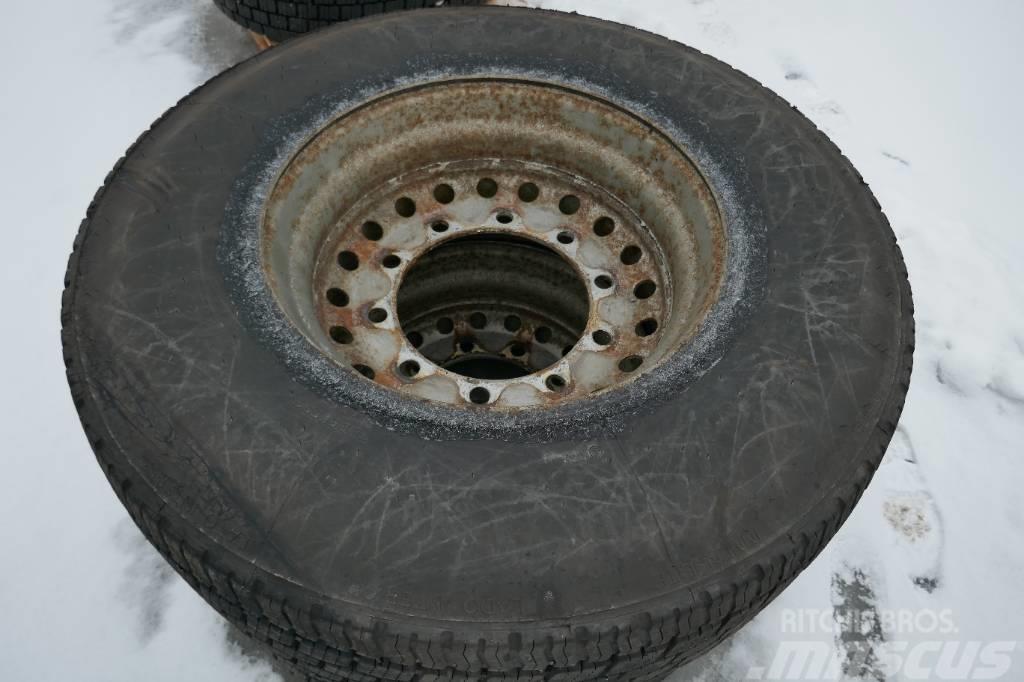  Vinterdäck 385 Michelin Dekk, hjul og felger