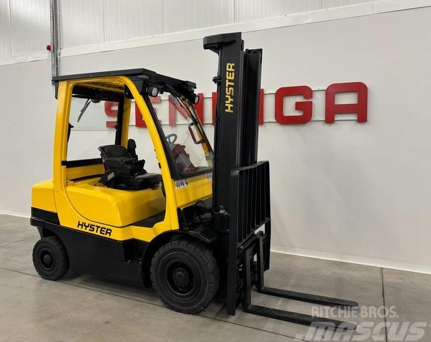 Hyster 10353 - H2.5FT Diesel Trucker