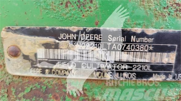 John Deere 2210 Kultivatorer