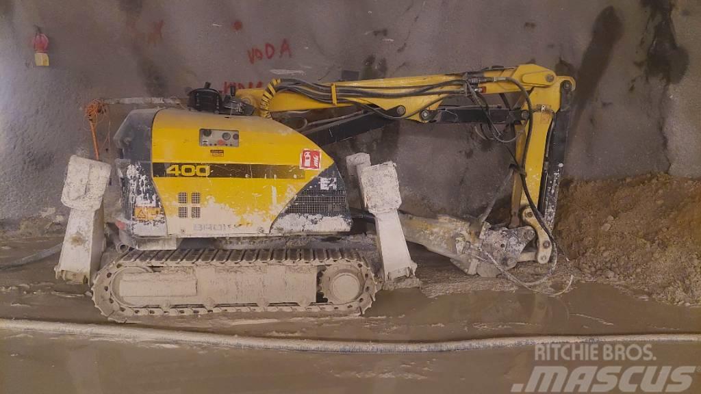 Brokk Excavator B 400 Beltegraver