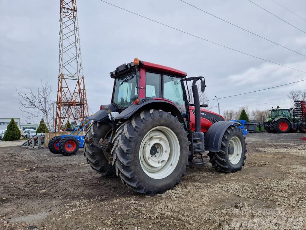 Valtra T193 Traktorer