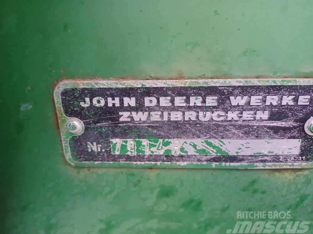 John Deere 1000 Kultivatorer