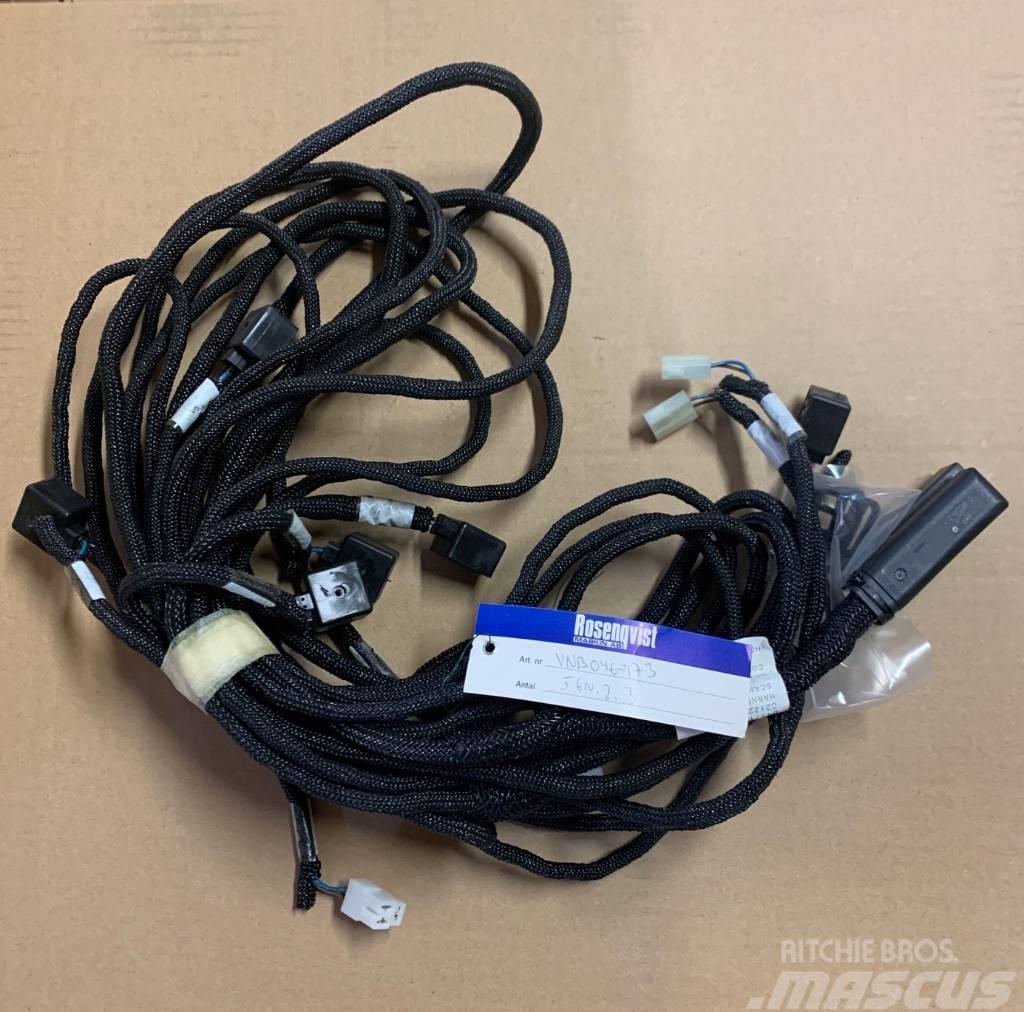 Deutz-Fahr Cable set multi 1 VNB0467173, B0467173 Lys - Elektronikk