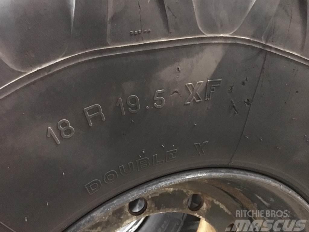 JCB 18 R 19.5 XF tyres Dekk, hjul og felger