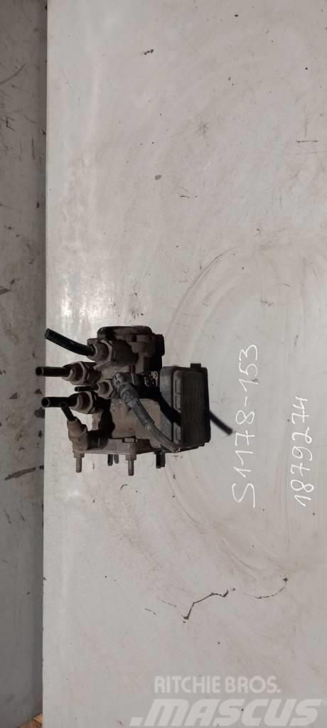Scania R420 EBS valve 1879274 Girkasser