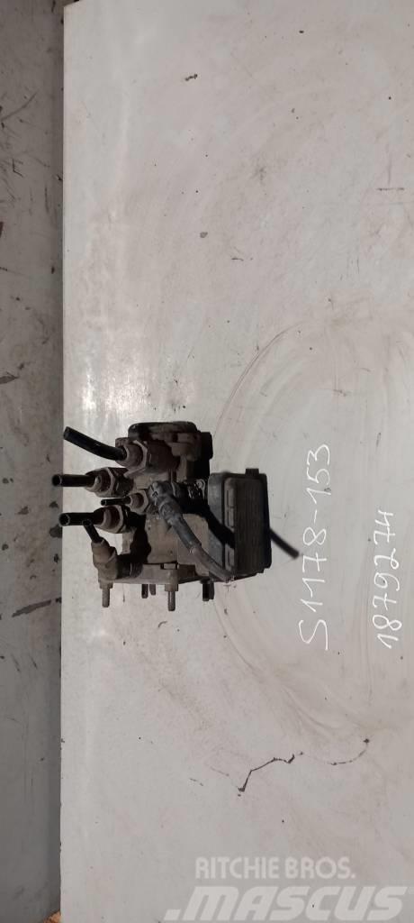 Scania R420 EBS valve 1879274 Girkasser