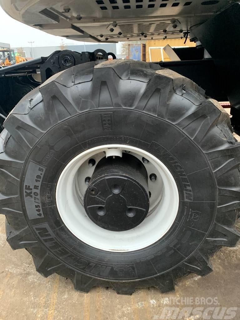 Michelin 18R 19.5 Dekk, hjul og felger