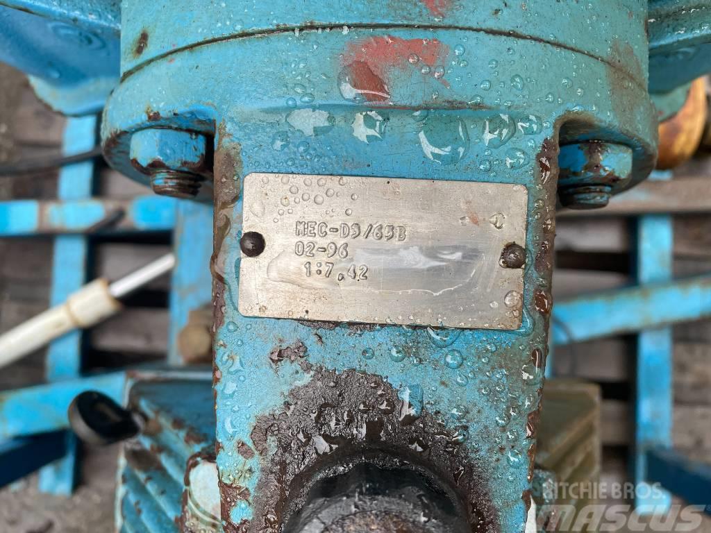 Caprari pomp op bok met hydraulische lift MEC-D3/65B Vanningspumper