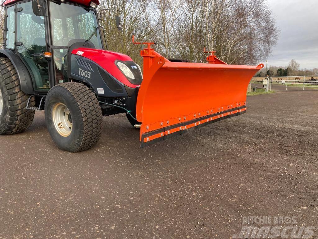 Ditch Witch Tomlinson 8 ft hydraulic snow plough Feiemaskiner