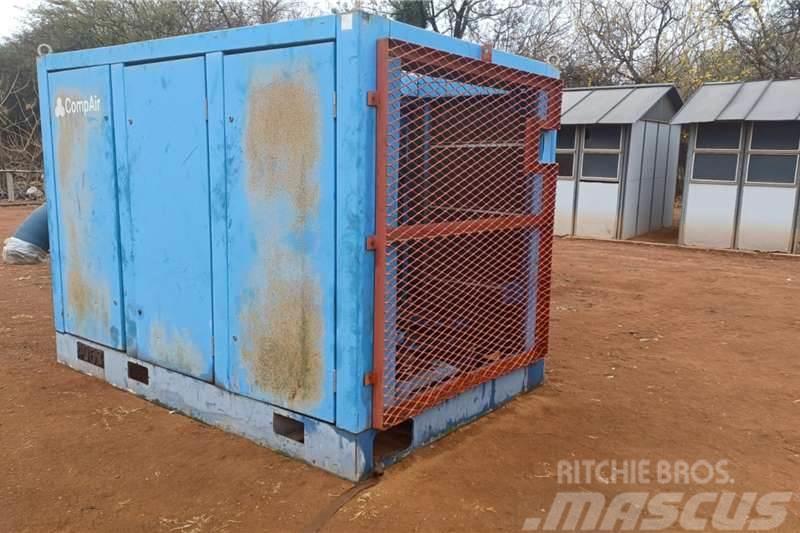  Silent Generator or Compressor Box Container Andre Generatorer