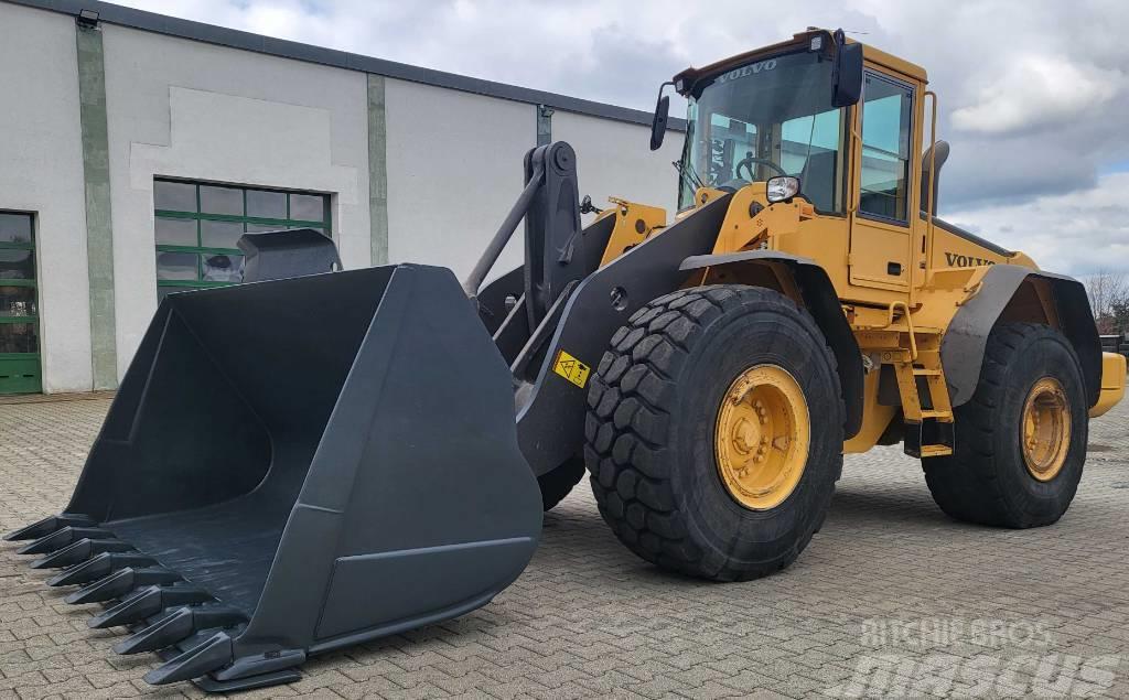 Volvo L 120 E, 40km/h, Waage, excell.cond., Finanzierung Hjullastere