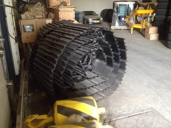 CAT 325BL/CL Track chains Chassis og understell