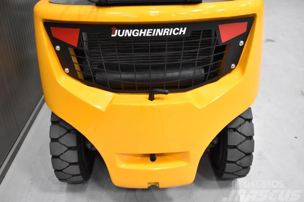 Jungheinrich TFG 425s Propan trucker