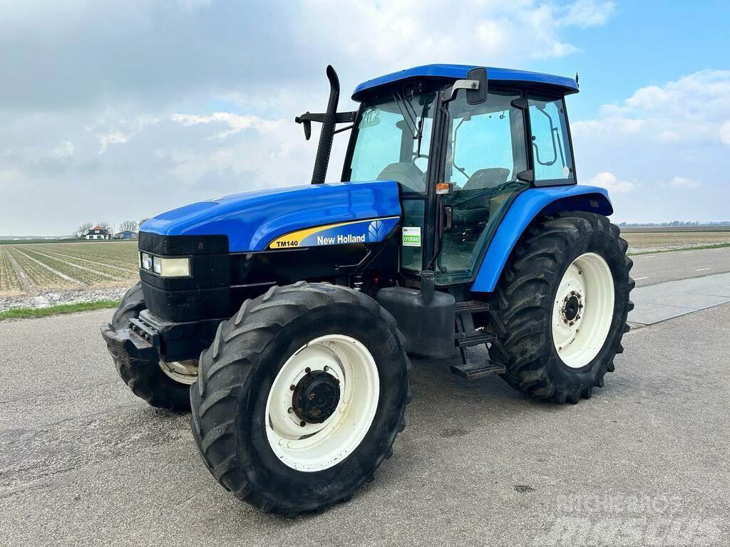 New Holland TM140 Traktorer