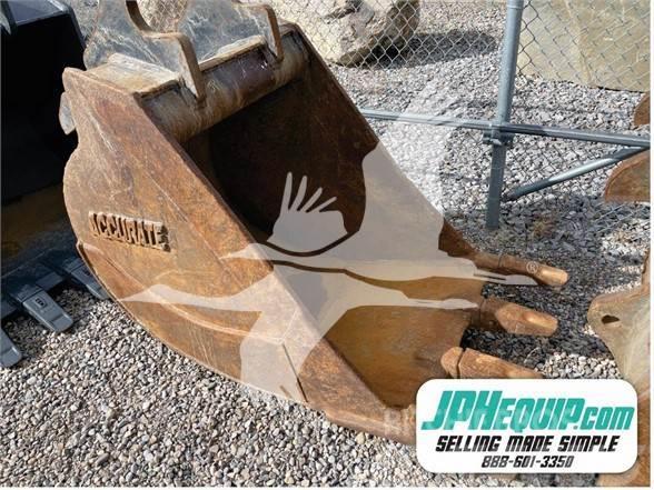 ACCURATE FABRICATING 160 SERIES 36 INCH DIG BUCKET Skuffer