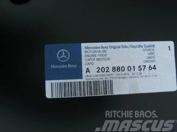 Mercedes-Benz Motorhaube C-Klasse Førerhus og Interiør