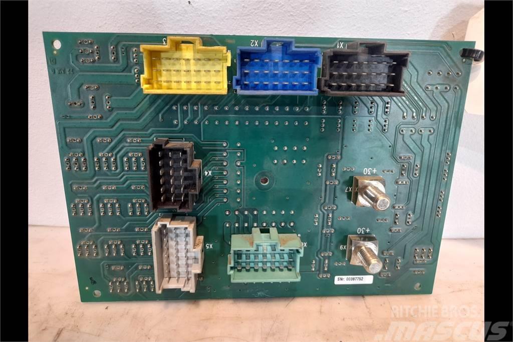 Valtra T202 Circuit Board Lys - Elektronikk