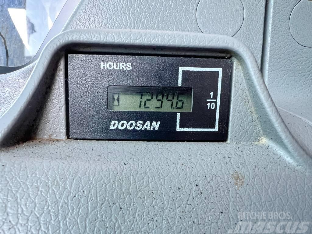 Doosan DX300LC-5 - Low Hours / Doosan DL08P Engine Beltegraver