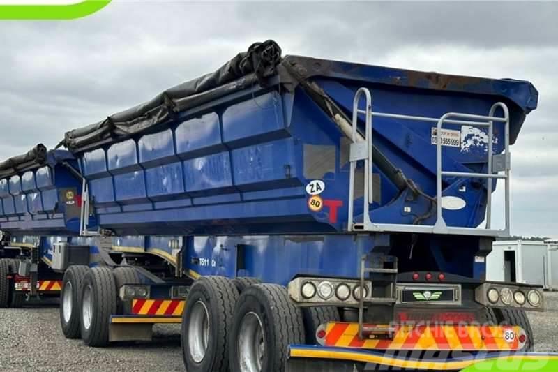 Sa Truck Bodies 2015 SA Truck Bodies 45m3 Side Tipper Trailer Andre hengere