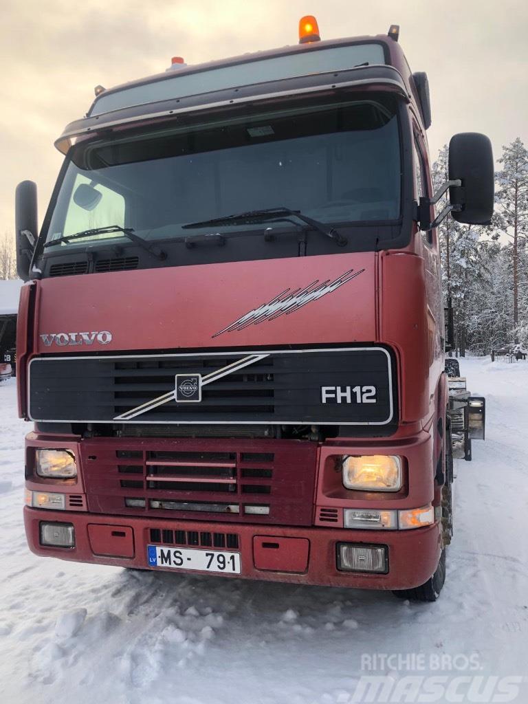 Volvo FH 12 460 Spesialbiler for transport av skogsmaskiner