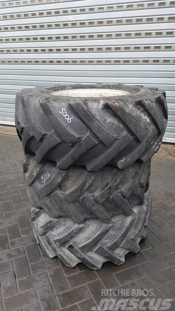 BKT 405/70-20 (16/70-20) - Tyre/Reifen/Band Dekk, hjul og felger