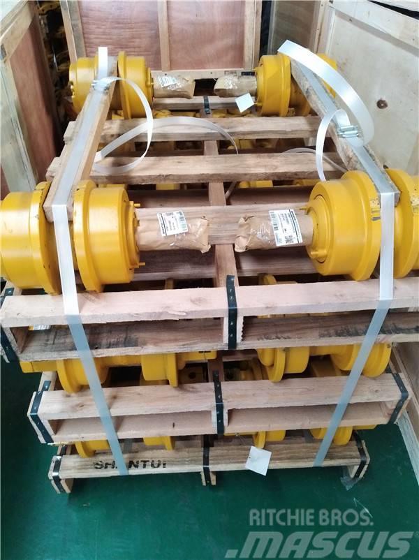 Komatsu D155A-1 D155A-2 carrier roller Belter, kjettinger og understell