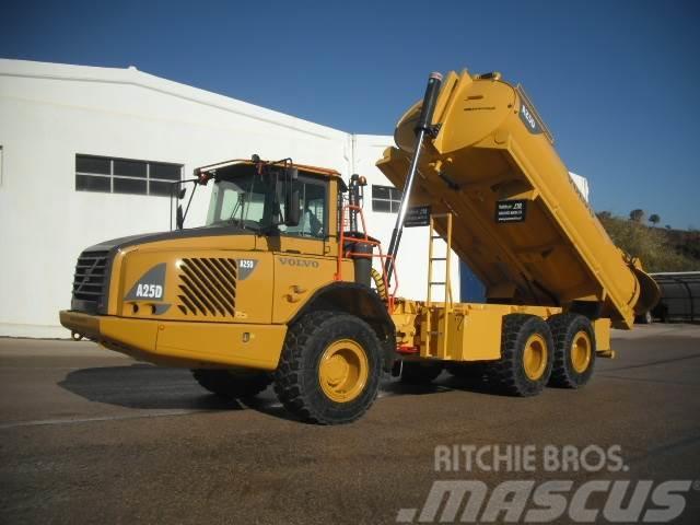 Volvo A25D or E  WITH NEW WATER TANK Rammestyrte Dumpere