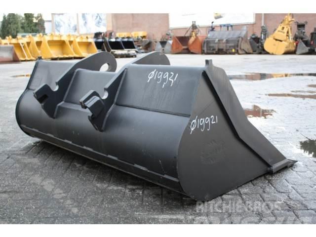  Ditch Cleaning Bucket NGE 2 33 220 Skuffer