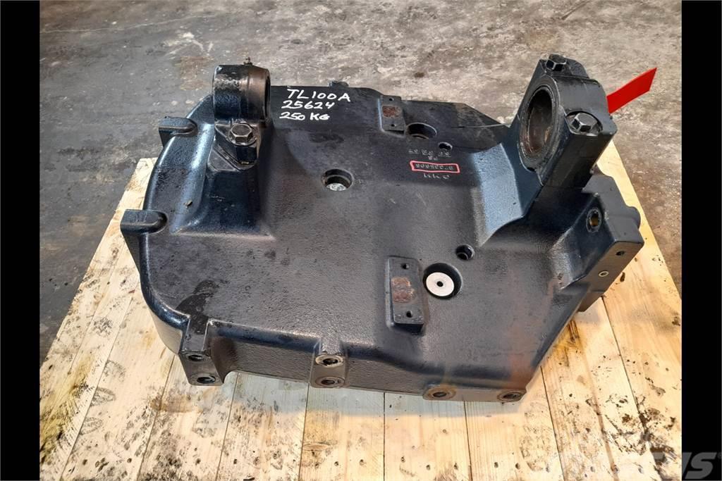 New Holland TL100A Front axle support Chassis og understell