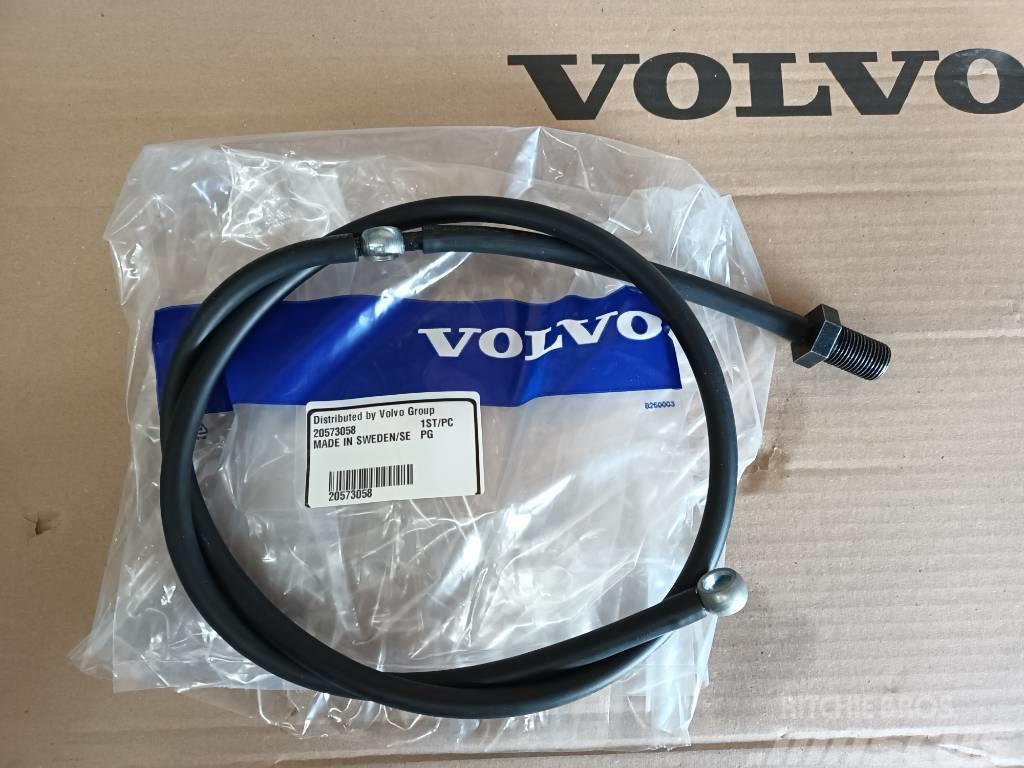 Volvo AIR VENT PIPE 20573058 Motorer