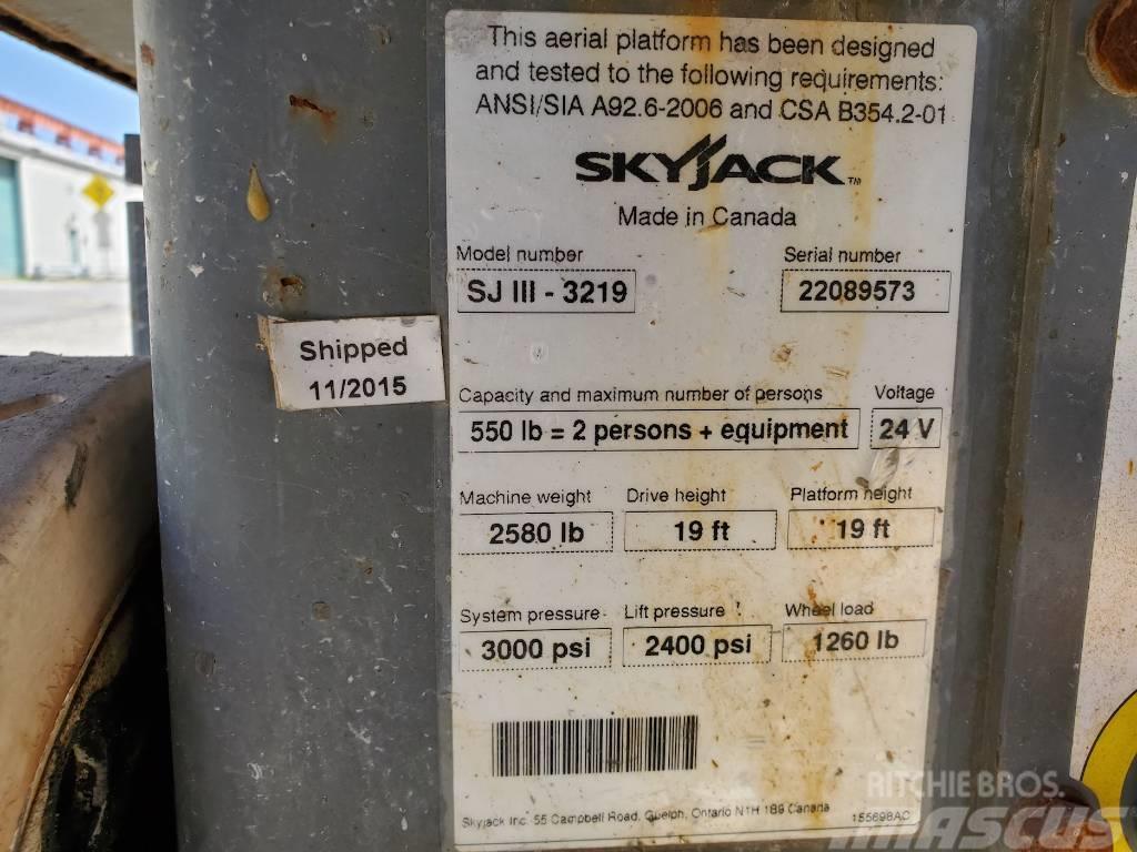 SkyJack SJIII-3219 Sakselifter