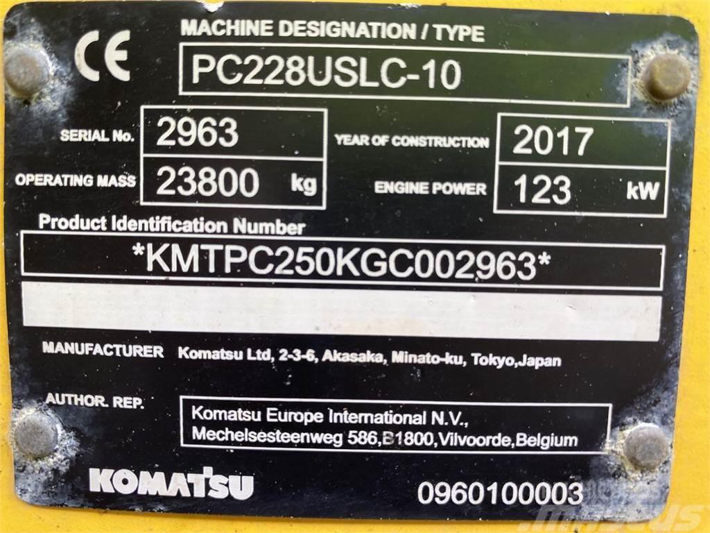 Komatsu PC228USLC-10 Beltegraver
