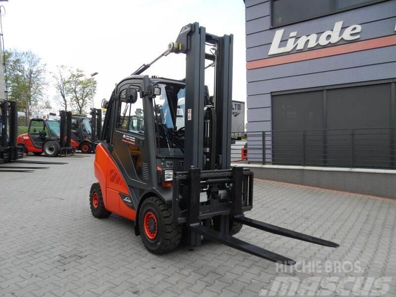 Linde H30T-02 Triplex , side shift Propan trucker