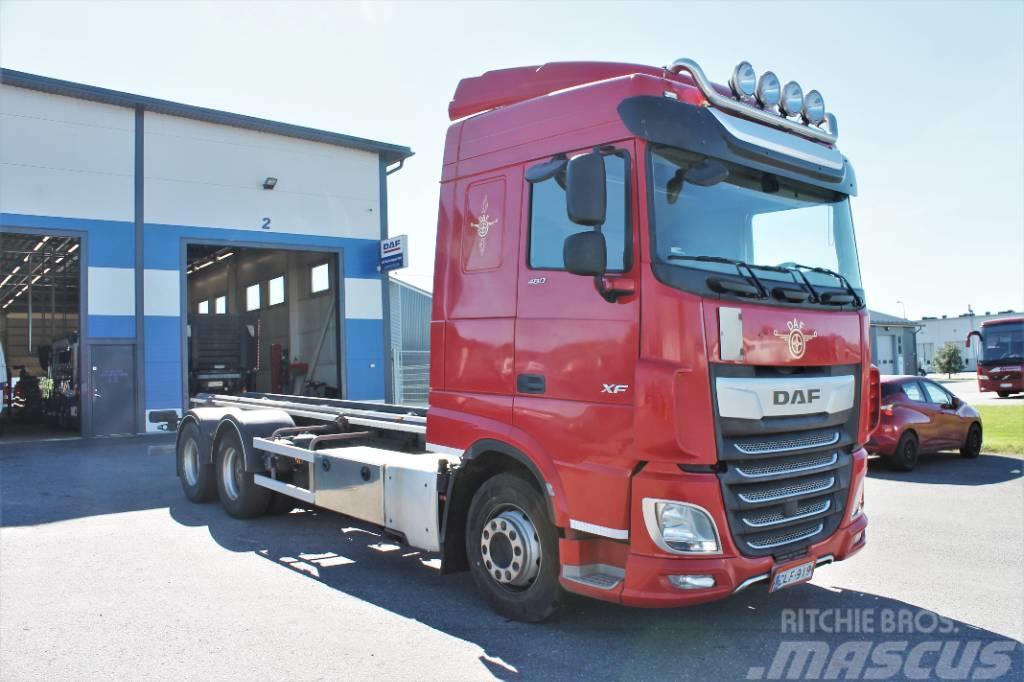 DAF XF 480 FAS 6x2 Containerbil